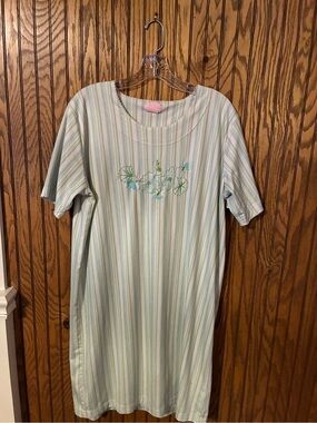 Women's Light Green Striped Nightgown with Floral Embroidery